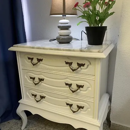 Bright And Modern 3 Bedroom With Balcony E3ev Apartment