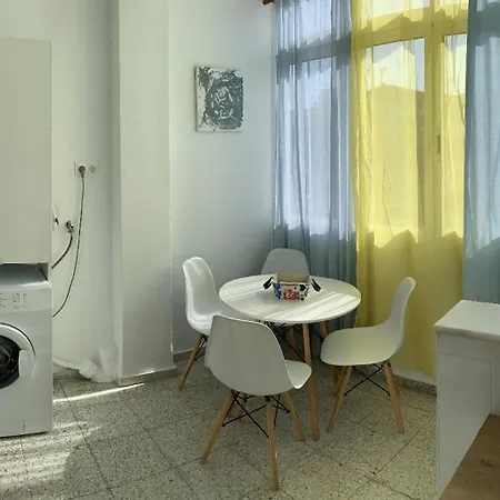 Bright And Modern 3 Bedroom With Balcony E3ev 公寓 *