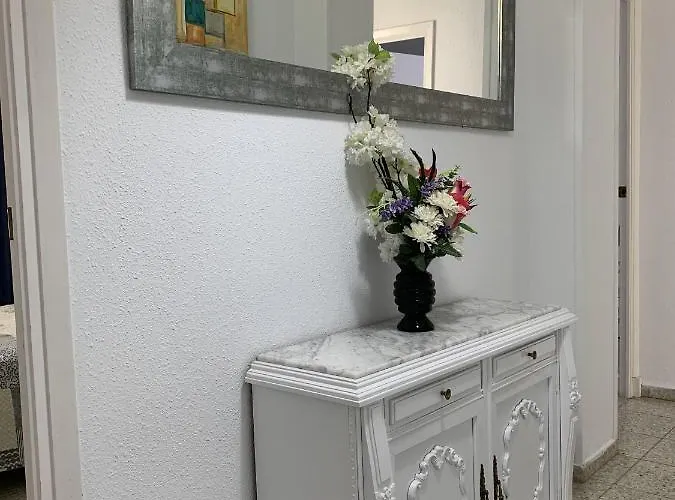 Bright And Modern 3 Bedroom With Balcony E3ev 阿利坎特