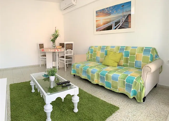 公寓 Bright And Modern 3 Bedroom With Balcony E3ev *